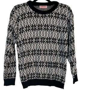 Jamenits Woman’s Medium Black White Fair Isle Print Crewneck Sweater